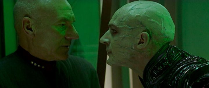 帕特里克·斯图尔特因汤姆·哈迪在《星际迷航》片场“孤僻且古怪”，原本认定他并不会大红